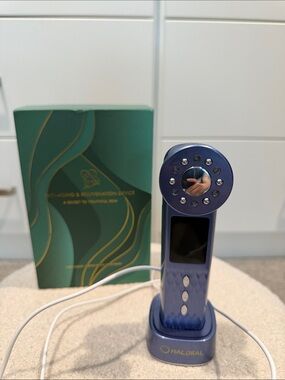 Blue LED Facial Rejuvenation Device - Blue